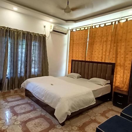 Hotel Santi Palace Bokakhat Bagian luar foto